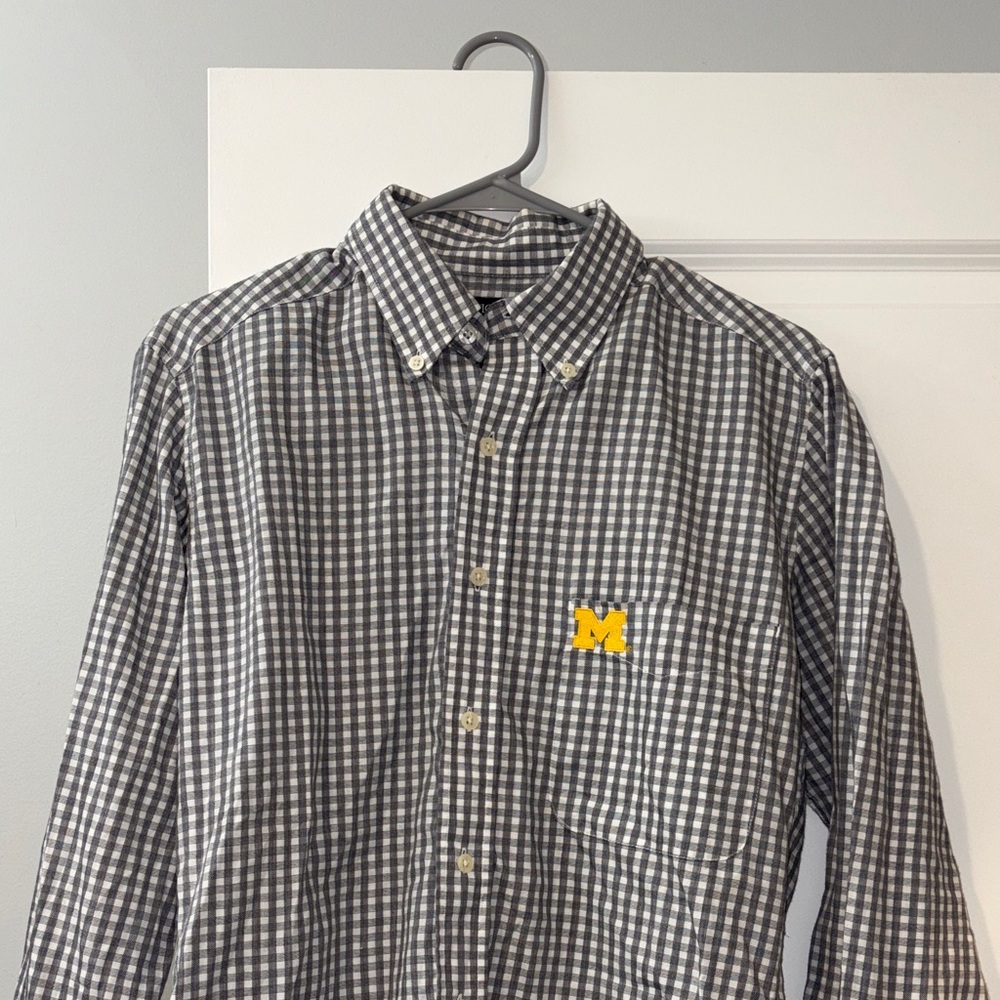 University of Michigan Antigua Gray and White Checkered Shirt